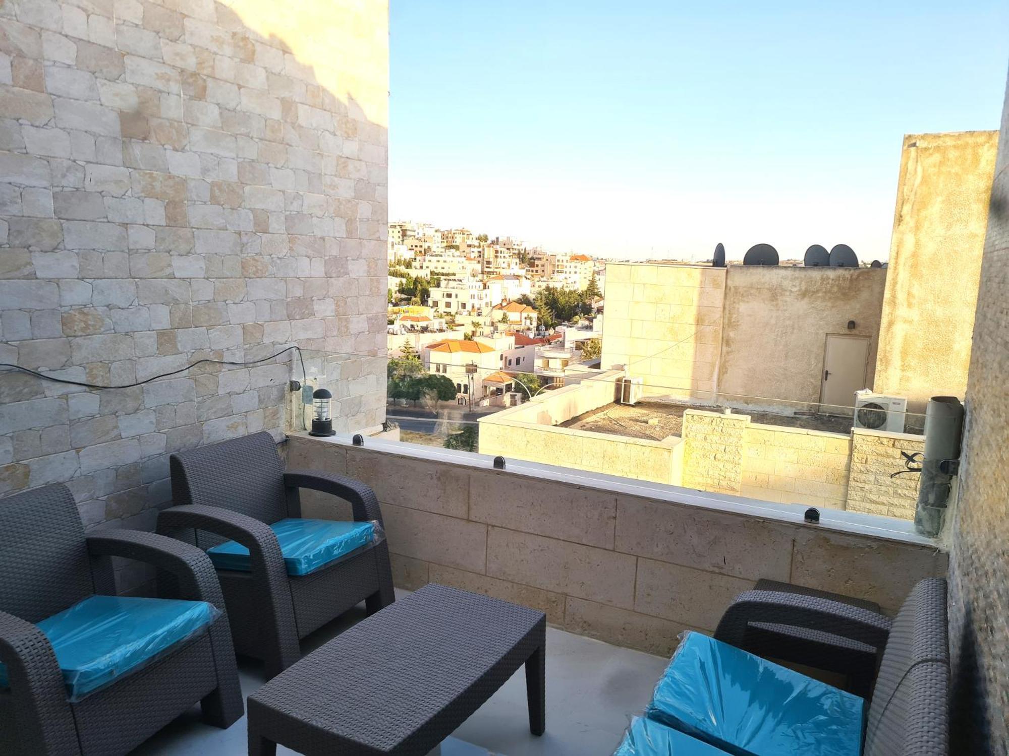 Dair Ghbar Gate Apartments Amman Exterior foto